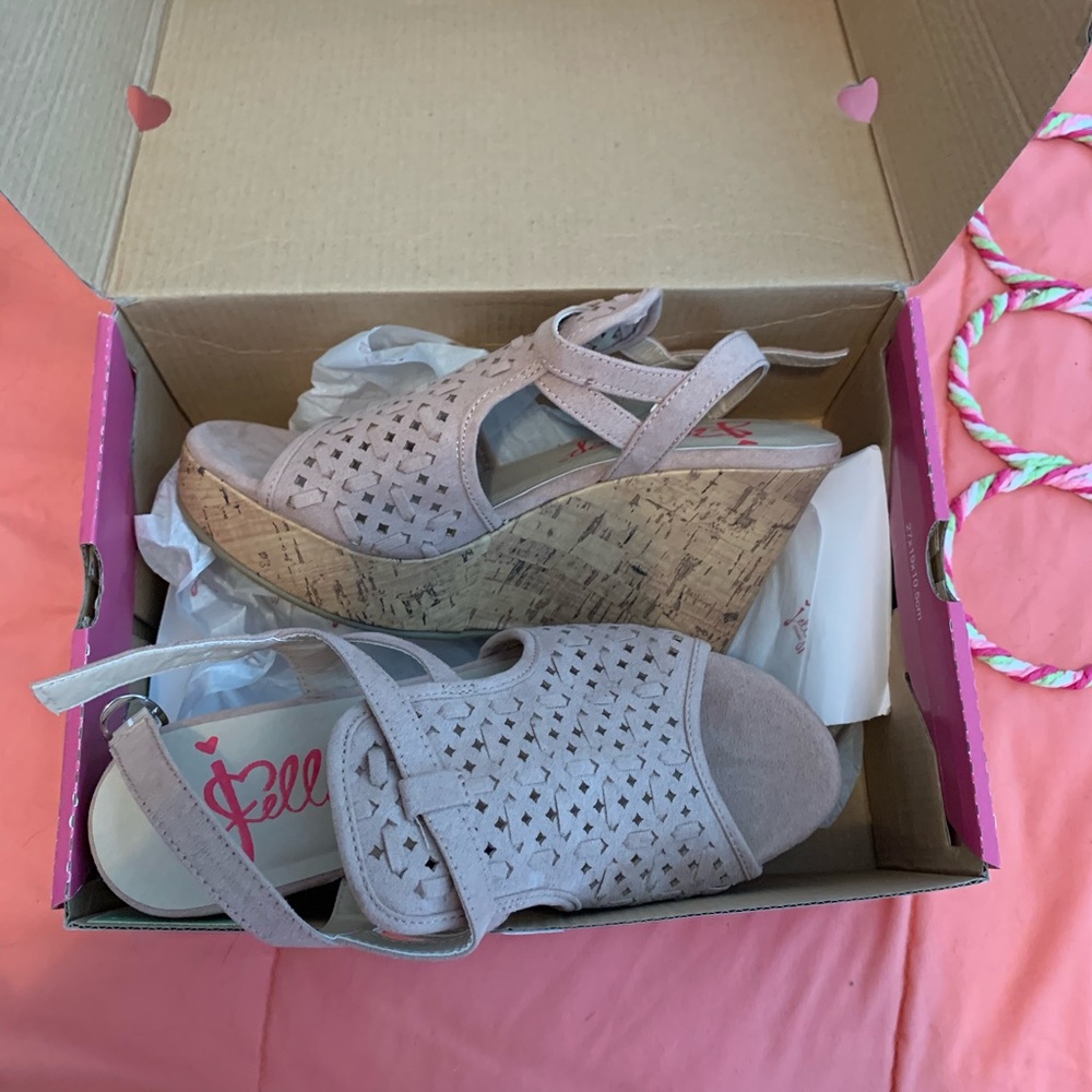 WEDGES